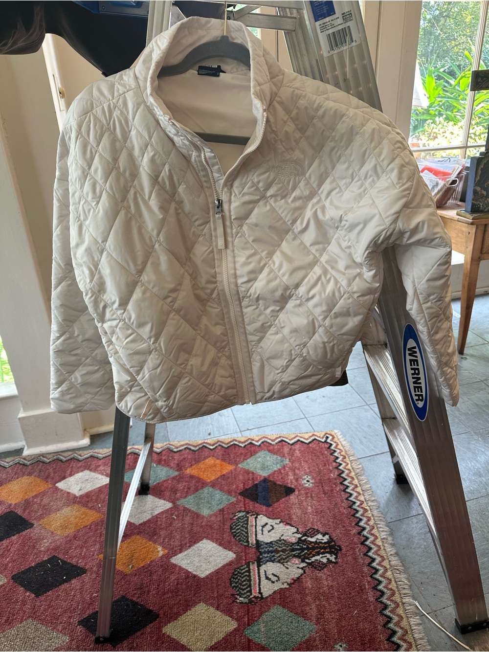 The North Face Quilted Lightweight Jacket in Off-White/Cream